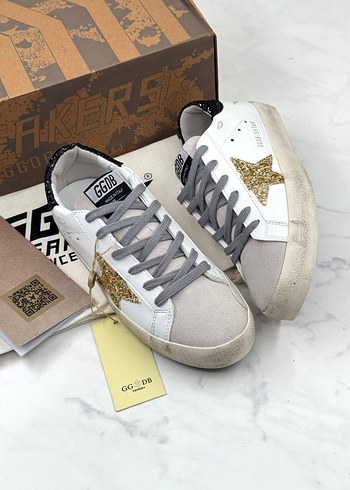 Golden Goose Deluxe Beyaz Kadın Spor Ayakkabı