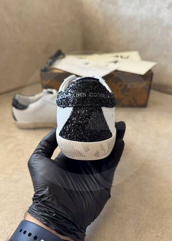 39 Beden beyaz Renk Golden Goose Deluxe Beyaz Kadın SPOR AYAKKABI
