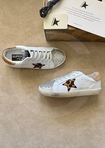 36 Beden Golden Goose Deluxe Beyaz Kadın Spor Ayakkabı