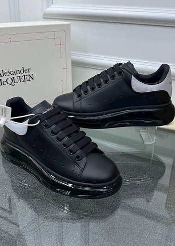 Alexander McQueen Siyah Şişme Erkek Spor Ayakkabı