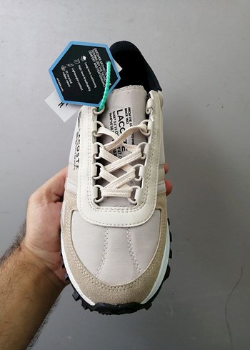 37 Beden ten rengi Renk Lacoste Kadın Bej Spor Ayakkabı Velcro