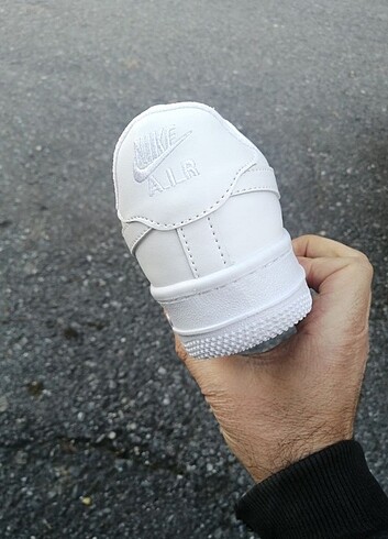 Nike NİKE AİRFORCE YENİ SEZON SIFIR KUTULU