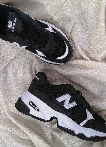 39 Beden NEW BALANCE ABZORB YENİ SEZON SIFIR KUTULU