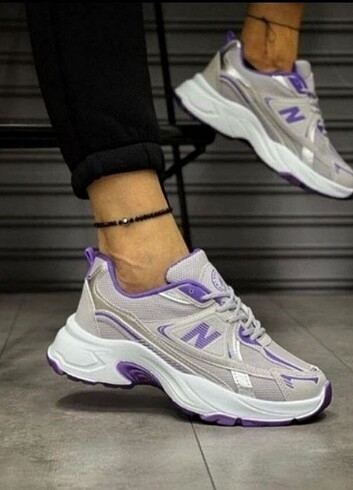 NEW BALANCE YENİ SEZON SIFIR KUTULU ÜRÜN 