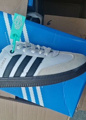 Adidas ADİDAS SAMBA KADIN SPOR AYAKKABI YENİ SEZON SIFIR KUTULU