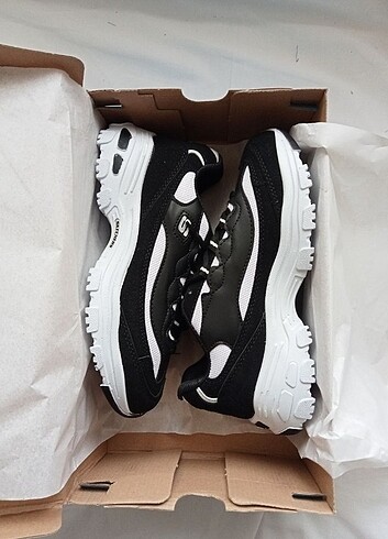 Skechers SKECHERS D LİTES KADIN SPOR AYAKKABI YENİ SEZON SIFIR