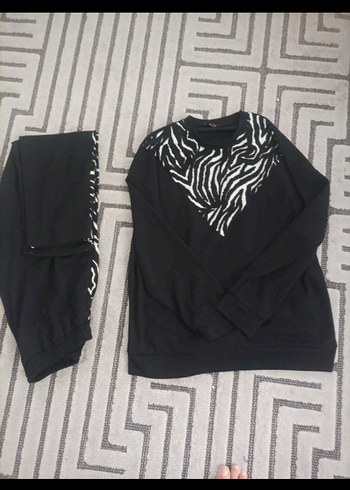 Zebra Desenli Kadın Spor Takım Siyah - Görsel 3