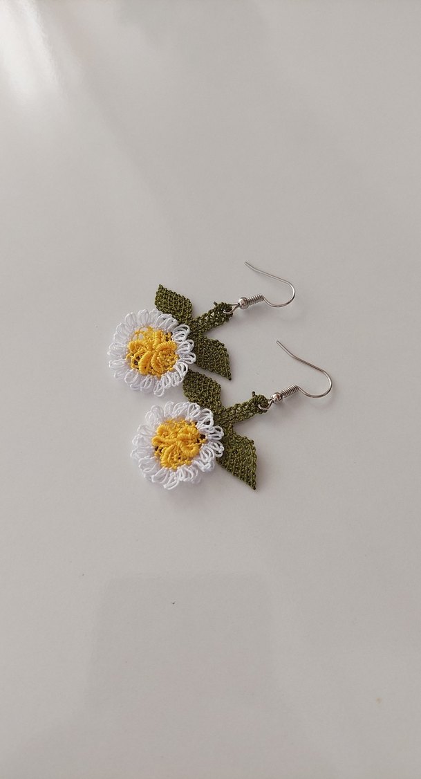 Nakışlı Dantel Mini Papatya Küpeler - Görsel 3