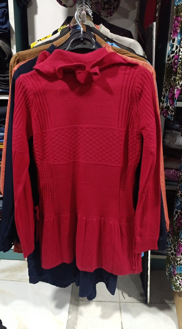 Nakışlı Kırmızı Örgü Kadın Hırka - Görsel 5