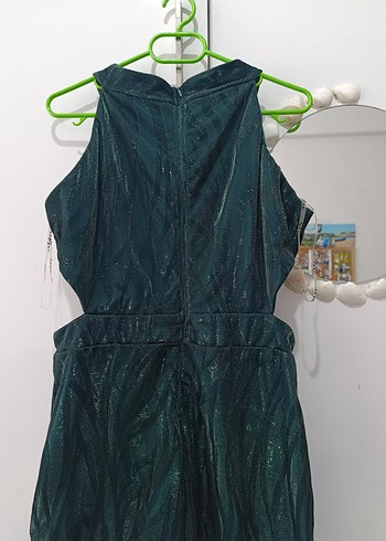 Uzun Asimetrik Kesim Yeşil Gotik Abiye - Görsel 10