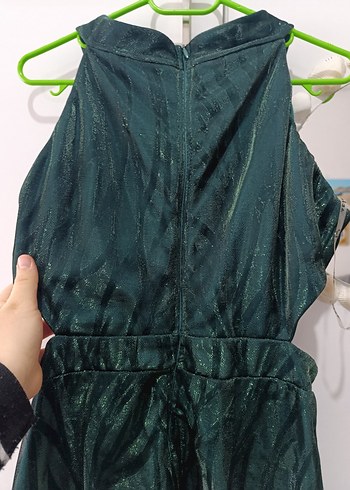 Uzun Asimetrik Kesim Yeşil Gotik Abiye - Görsel 11