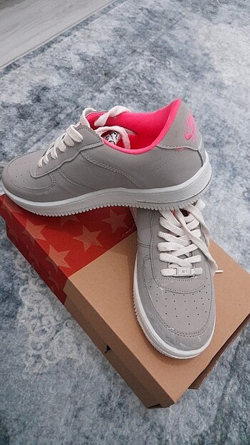 NIKE AYAKKABI 