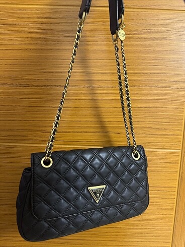 Guess çanta