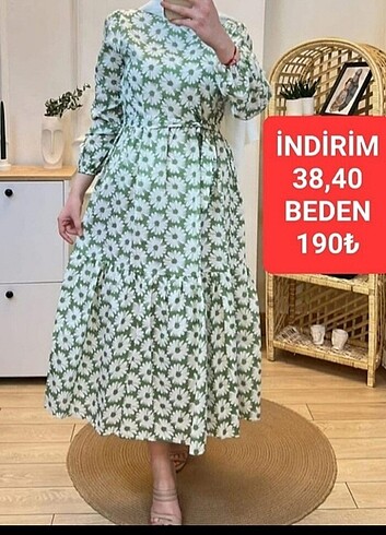 Çiçekli elbise
