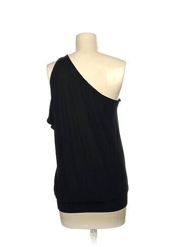 m Beden Bershka Bluz %70 İndirimli.