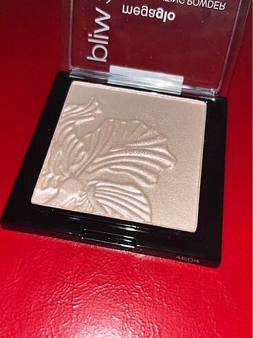 Beden Wet n Wild Highlighter / Aydınlatıcı