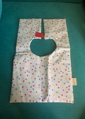 Kırmızı Desenli Bebek Önlüğü - Görsel 3