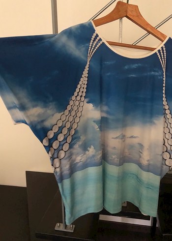 xl Beden Faik Sönmez renkli bluz hareketli kumaş büyük beden