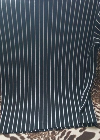 Erkek Siyah Çizgili tshirt - Görsel 2