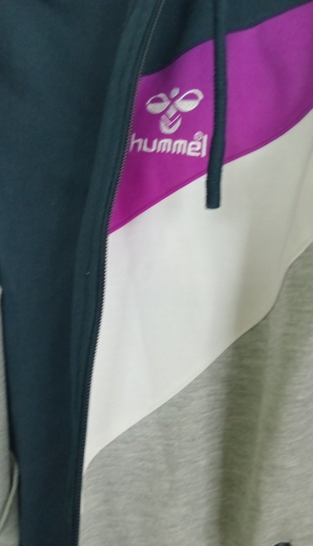 Hummel kadın kapusonlu üst - Görsel 2