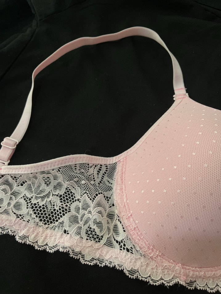 Pembe Sütyen - Görsel 2