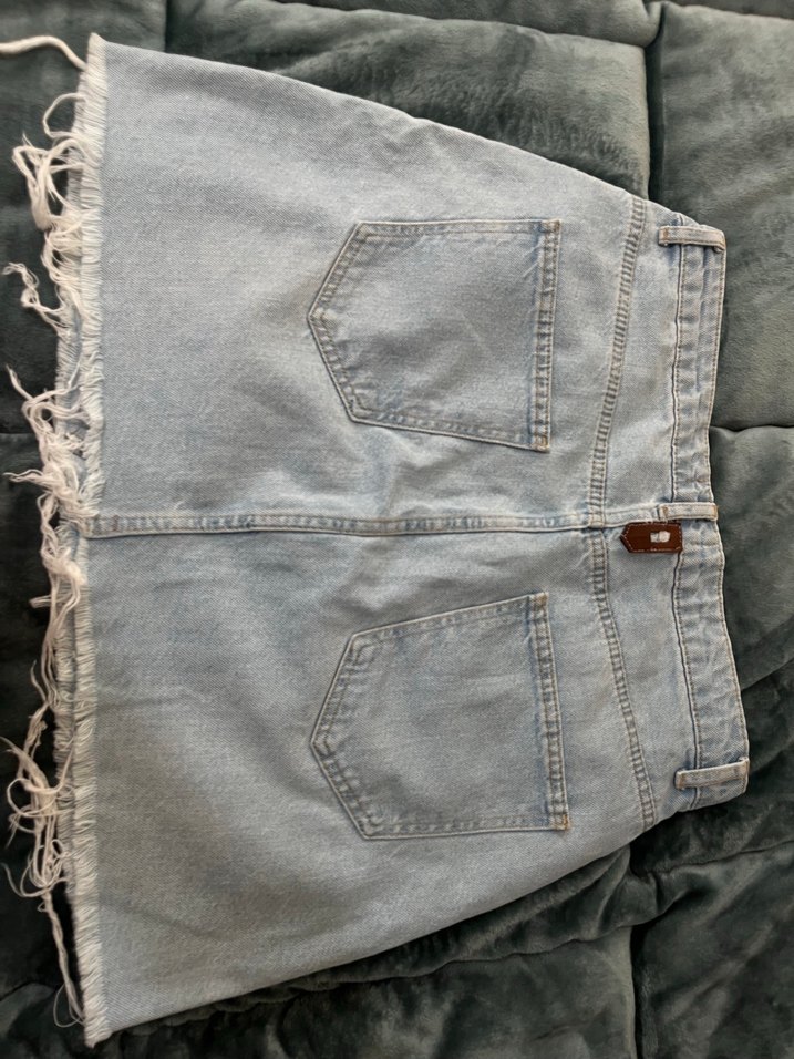 Yırtık Detaylı Kot Mini Etek - Görsel 3