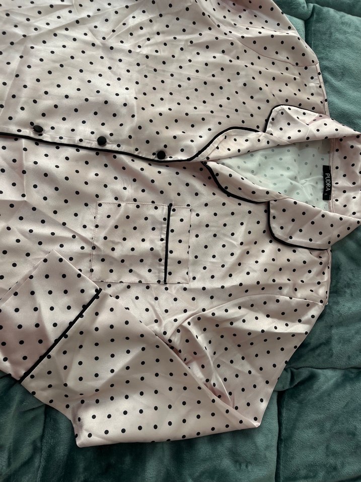 Puantiyeli Pembe Uzun Kollu Saten  Pijama Takımı - Görsel 2