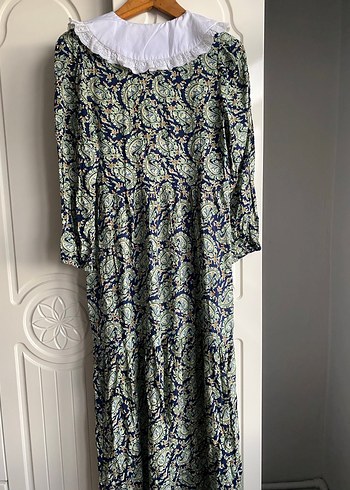 Tesettür elbise - Görsel 4