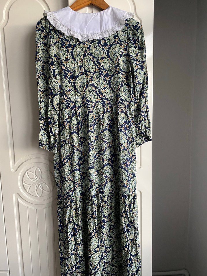 Tesettür elbise - Görsel 4