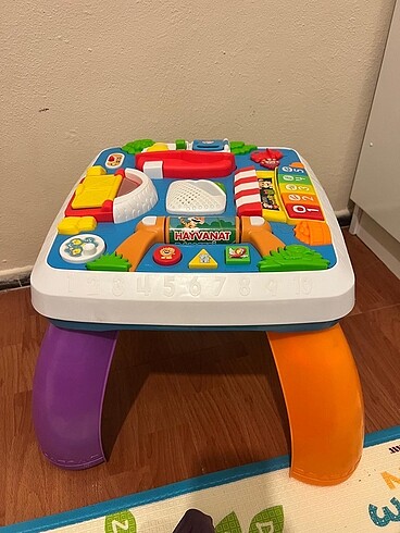 Eğitici fisher price oyun masası