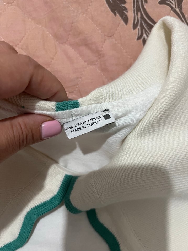 Fırfırlı Yakalı Beyaz Kadın Tişört - Görsel 3