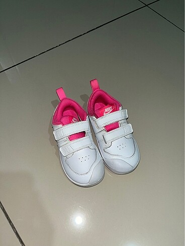 Nike Piko 5 Çocuk Ayakkabısı