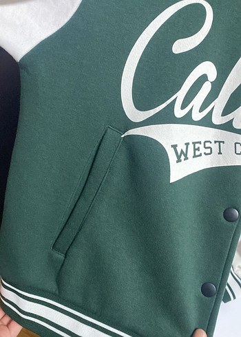 Yeşil Baskılı Düğmeli Kadın Ceket - Görsel 4