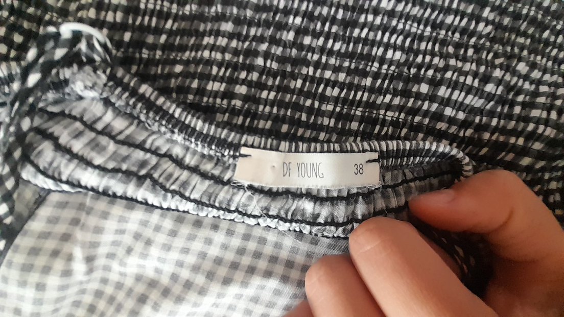 Puantiye Desenli Siyah Uzun Etek - Görsel 3