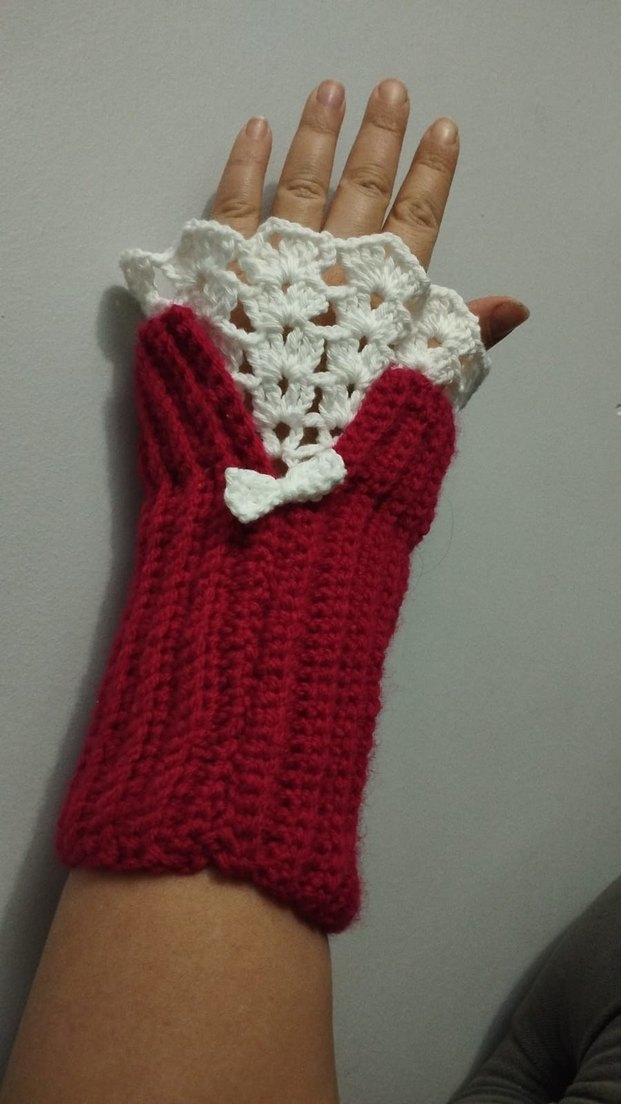 Kırmızı Beyaz Örgü  Kadın Eldiveni - Görsel 3