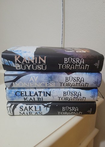 Büşra Toraman Roman Seti AV DÖNENCESİ SERİSİ