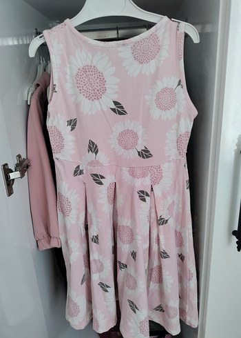 Pembe Çiçek Desenli Kolsuz Kız Elbisesi - Görsel 2