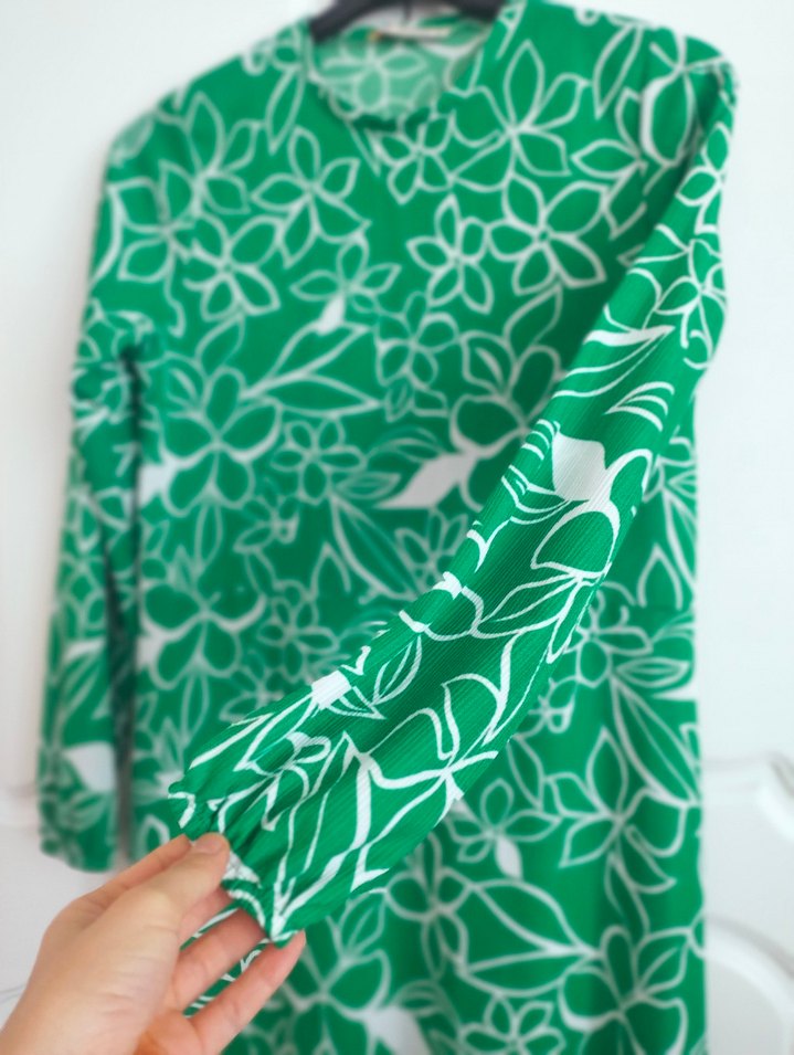 Uzun Kollu Yeşil Baskılı Bohem Elbise - Görsel 3