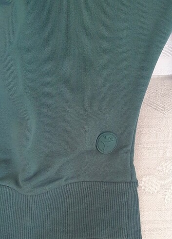 l Beden Altınyıldız Oversize Koyu Yeşil Sweatshirt L
