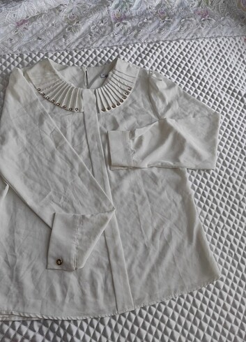 48 Beden beyaz Renk Kadın gömleği
