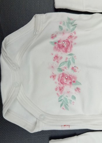 Beyaz Dantel Detaylı Uzun Kollu Bebek Body - Görsel 3