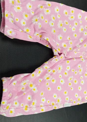 Pembe Çiçek Desenli Bebek Tulum - Görsel 3