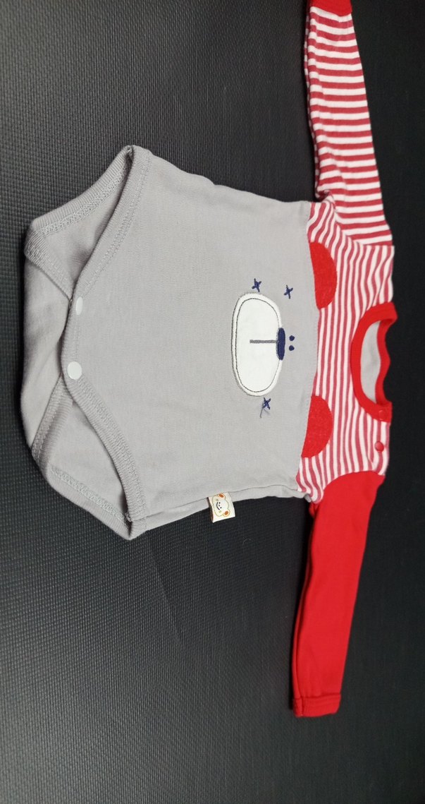 Uzun Kollu Bebek Çıtçıtlı Body Gri ve Kırmızı - Görsel 2