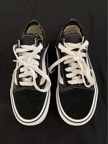Orijinal Vans. 34.5 numaradır