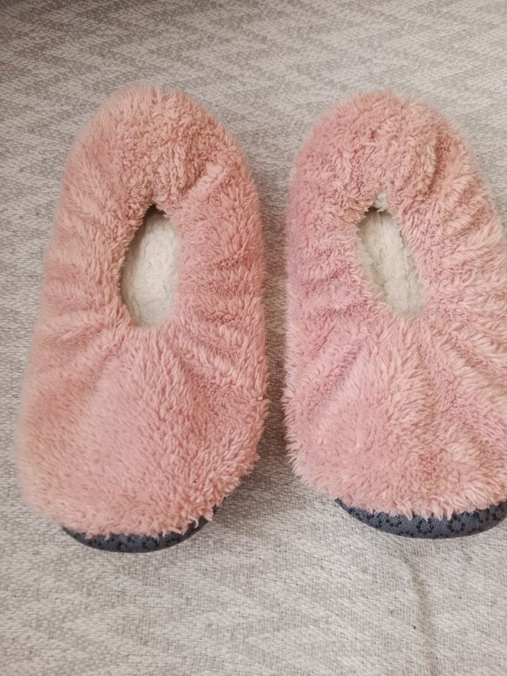 Pembe Peluş Kız Çocuk Ev Terliği - Görsel 2