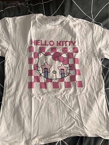 Diğer Hello Kitty tsirt