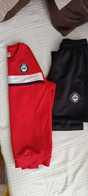 Altay lisanslı eşofman takımı