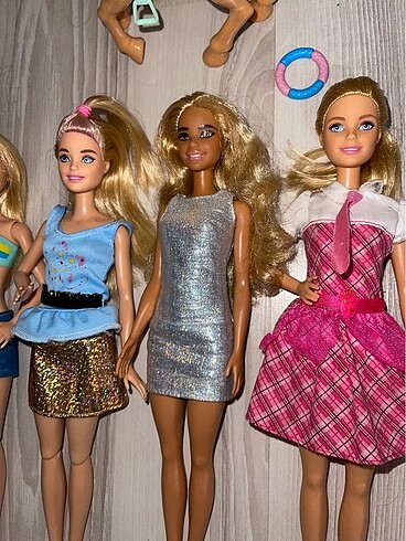 Beden Barbie bebekler