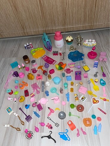Barbie vb.oyun evi aksesuarları