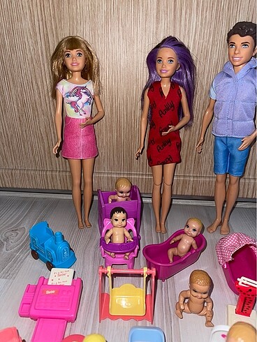  Beden Renk Barbie Skipper bebekler ve aksesuarlar